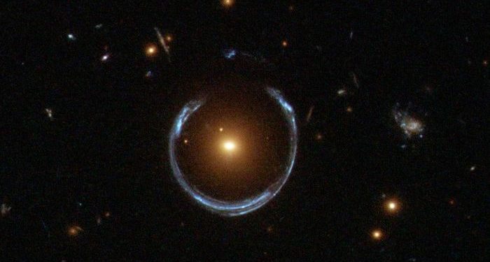 gravitational_lens