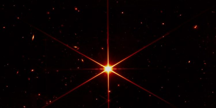 James Webb took the first sharp photo of the star James Webb took the first sharp photo of the star