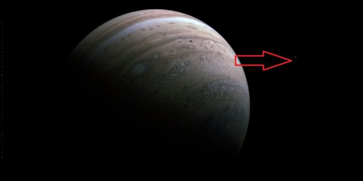 One amazing detail is hidden in the new photo taken by the spacecraft Juno for Jupiter One amazing detail is hidden in the new photo taken by the spacecraft Juno for Jupiter