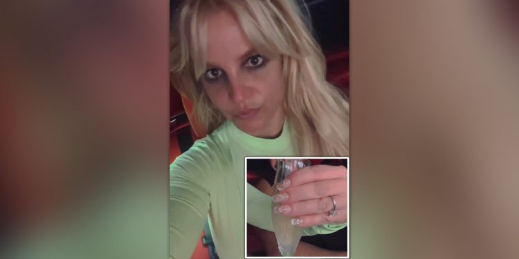Britney Spears gets married in a few days (Video) Britney Spears gets married in a few days (Video)