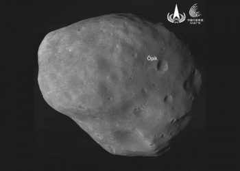 China’s Mars orbiter snaps striking shot of Red Planet’s larger moon, Phobos
