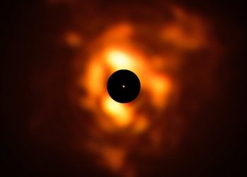 (Video) One of the brightest stars in the sky is evolving and dying