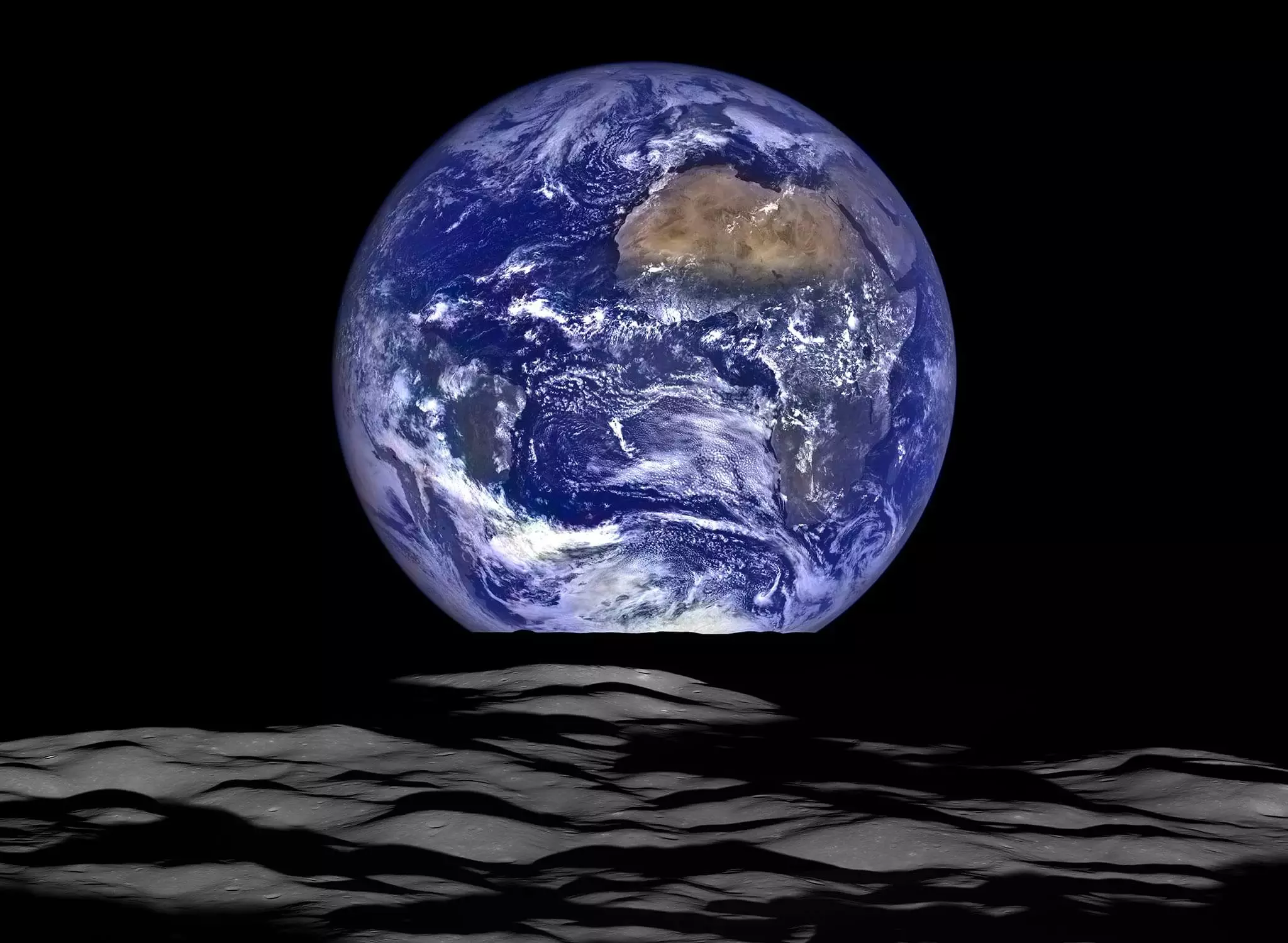 Earthrise From Moon