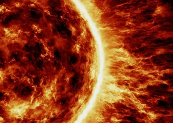 A 120,000-mile-long filament from the Sun is headed toward Earth