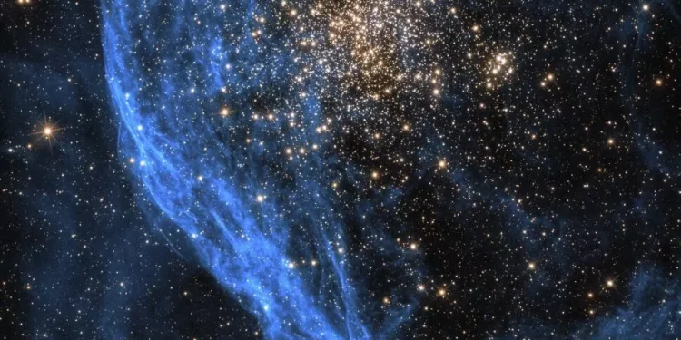 Stars young and old glitter with ‘nebulosity’ in Hubble telescope photos Stars young and old glitter with ‘nebulosity’ in Hubble telescope photos
