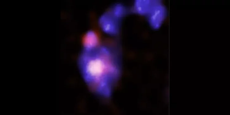 For The First Time, Astronomers See Black Holes in Dwarf Galaxies About to Collide For The First Time, Astronomers See Black Holes in Dwarf Galaxies About to Collide