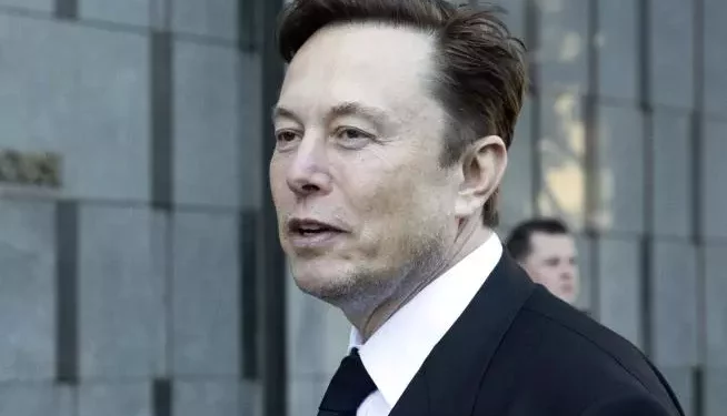 Musk Is Worried About Himself. So Is His Mom Musk Is Worried About Himself. So Is His Mom