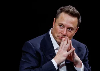 Elon Musk backs California bill to regulate AI Elon Musk backs California bill to regulate AI