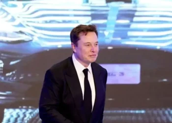 Elon Musk’s Wild Week Raises Fears Over His Empire’s Future