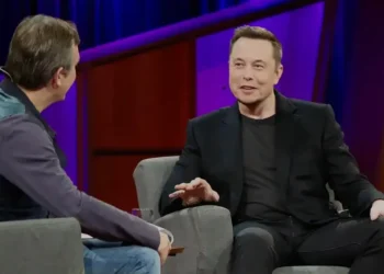 Elon Musk says Fed foolish not to have cut interest rates